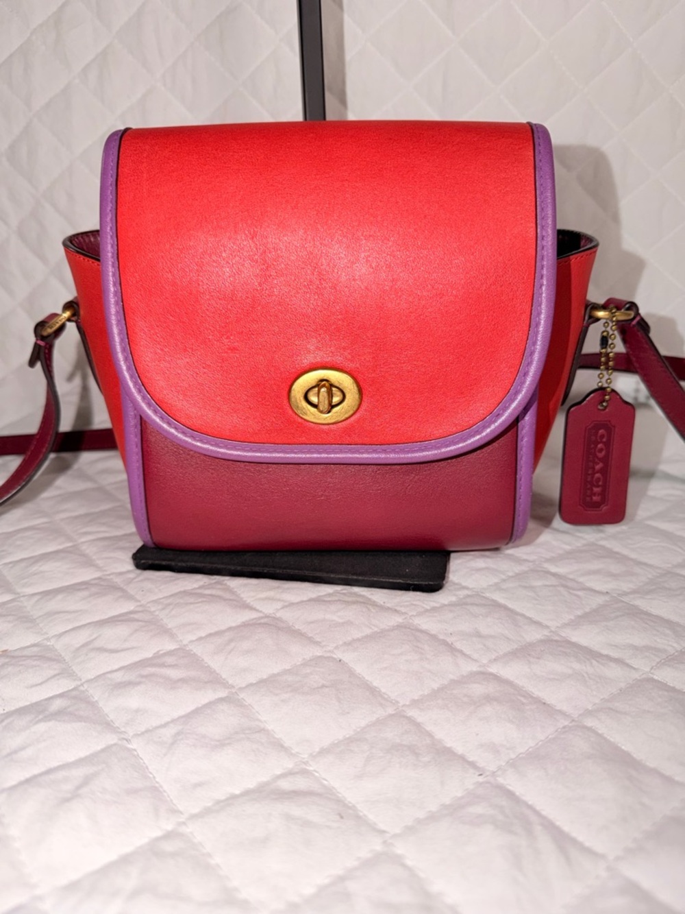 COACH TURNLOCK LUNCHBOX POUCH IN COLORBLOCK LIMITED EDITION